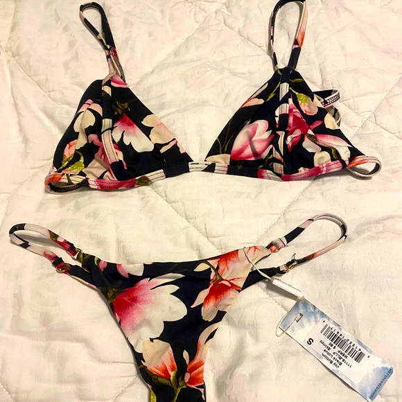 frankies 2 bikini - Picture 1 of 2